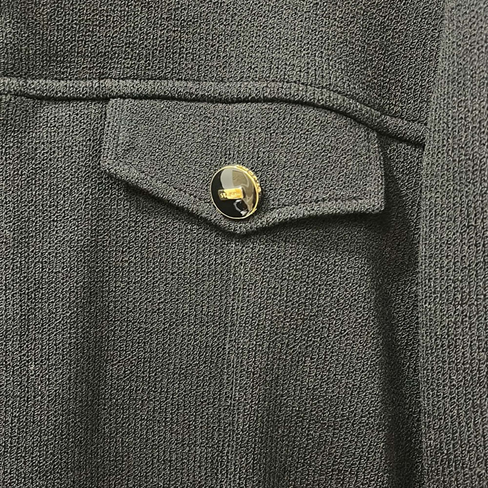 St. John Santana knit full zip Sweater like new! Small BEAUTIFUL - Picture 4 of 5